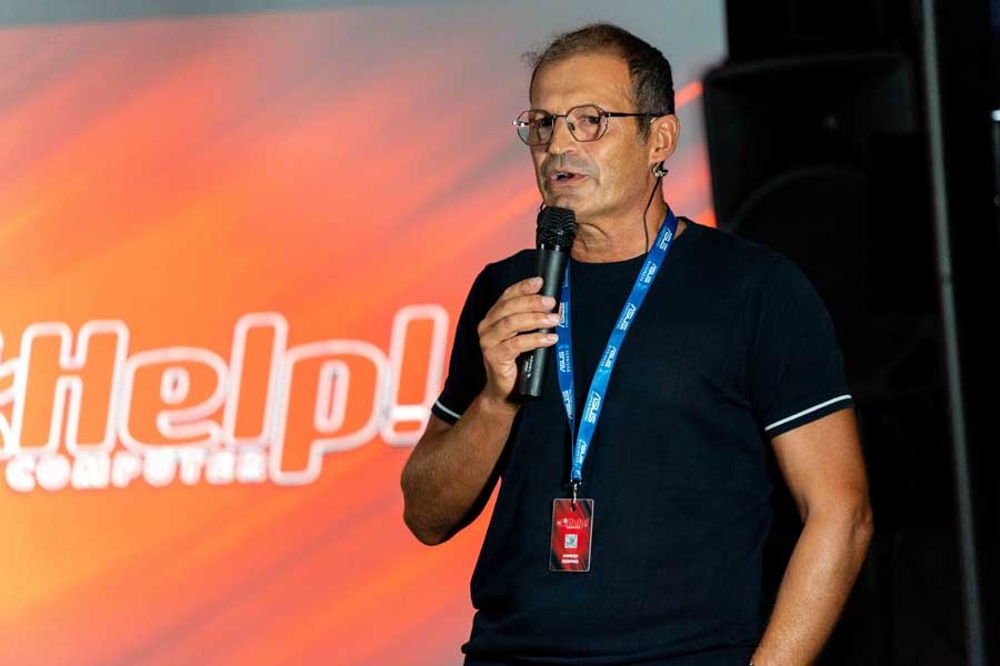 Lancio del sito per Help Computer Group